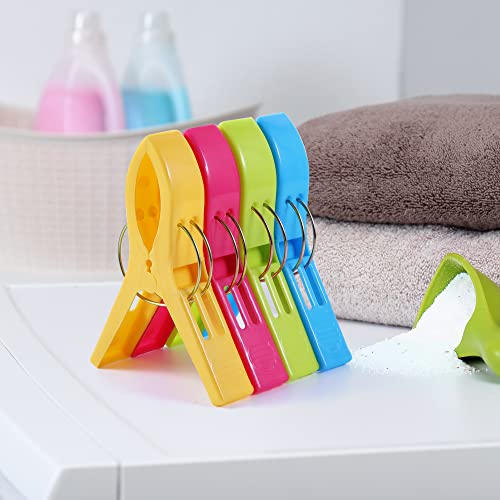 Beach Towel Clips for Chairs, Plastic Clothes Pegs Hanging Clamps (8 Pack) Q78986