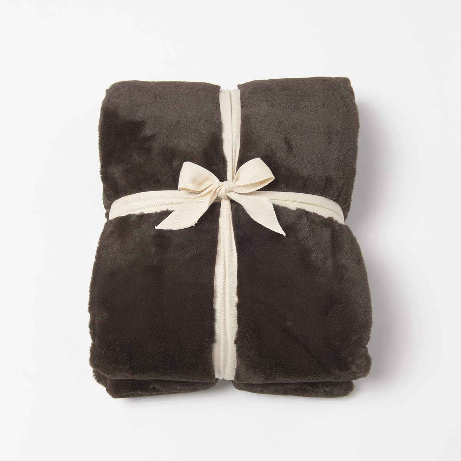 Best Home Fashion closeout Luxe Faux Fur Throw - Chocolate - 58" W X 60" L (1 Throw)
