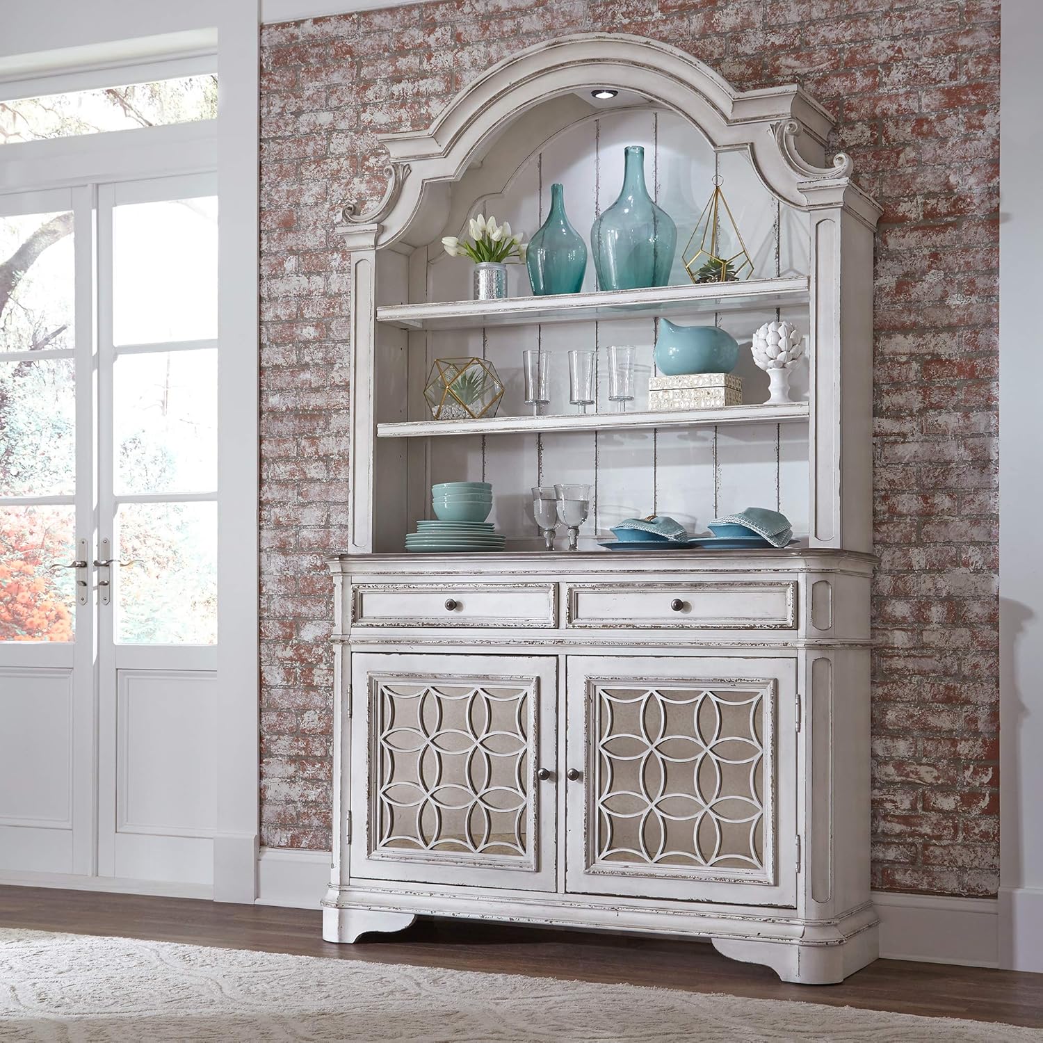 Magnolia Manor Hutch & Buffet, White U79591