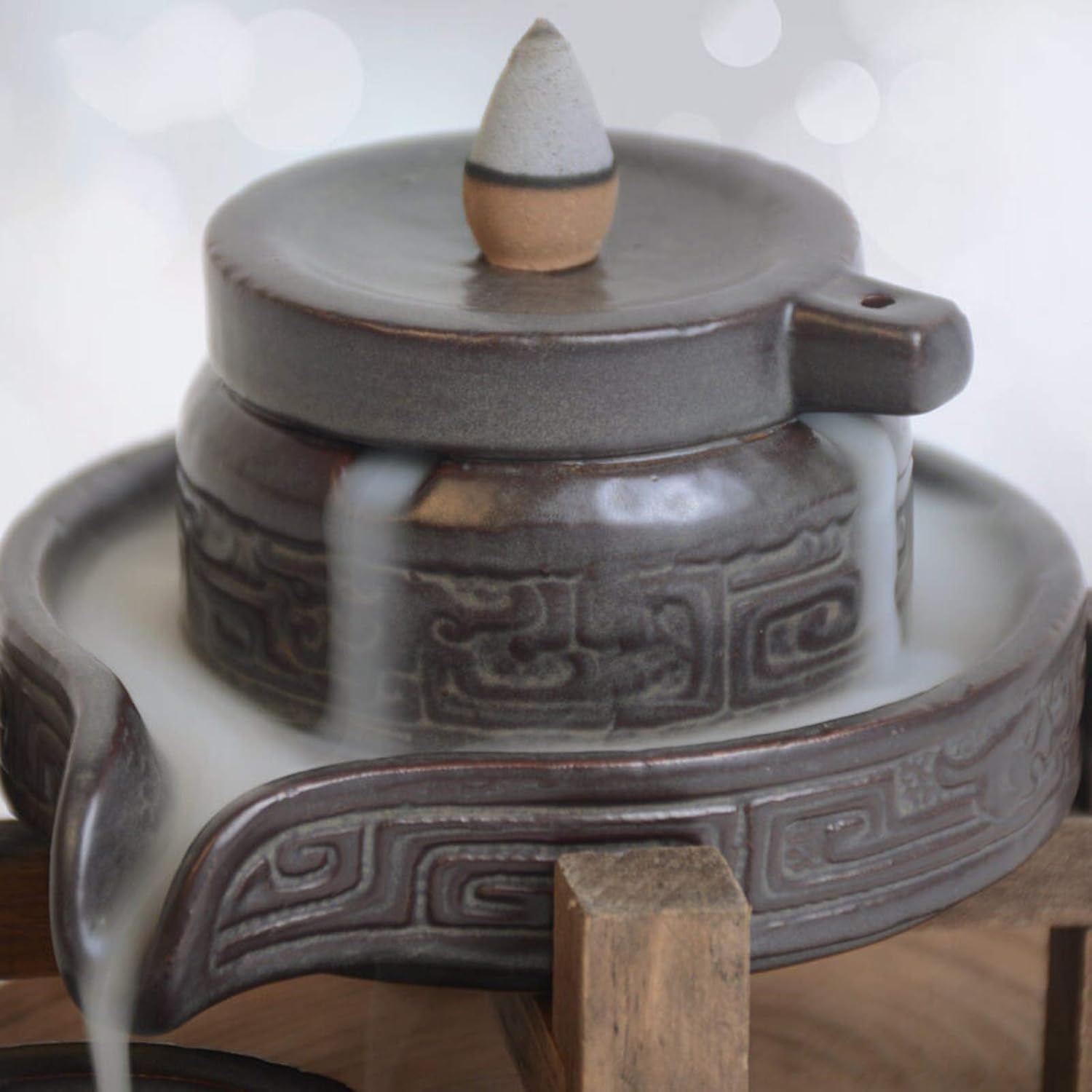 Handmade Ceramic Backflow Incense Holder for Home Office Decor M1571