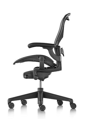 Herman Miller Aeron Chair Size B Graphite Ergonomic Office Desk Chair F44162