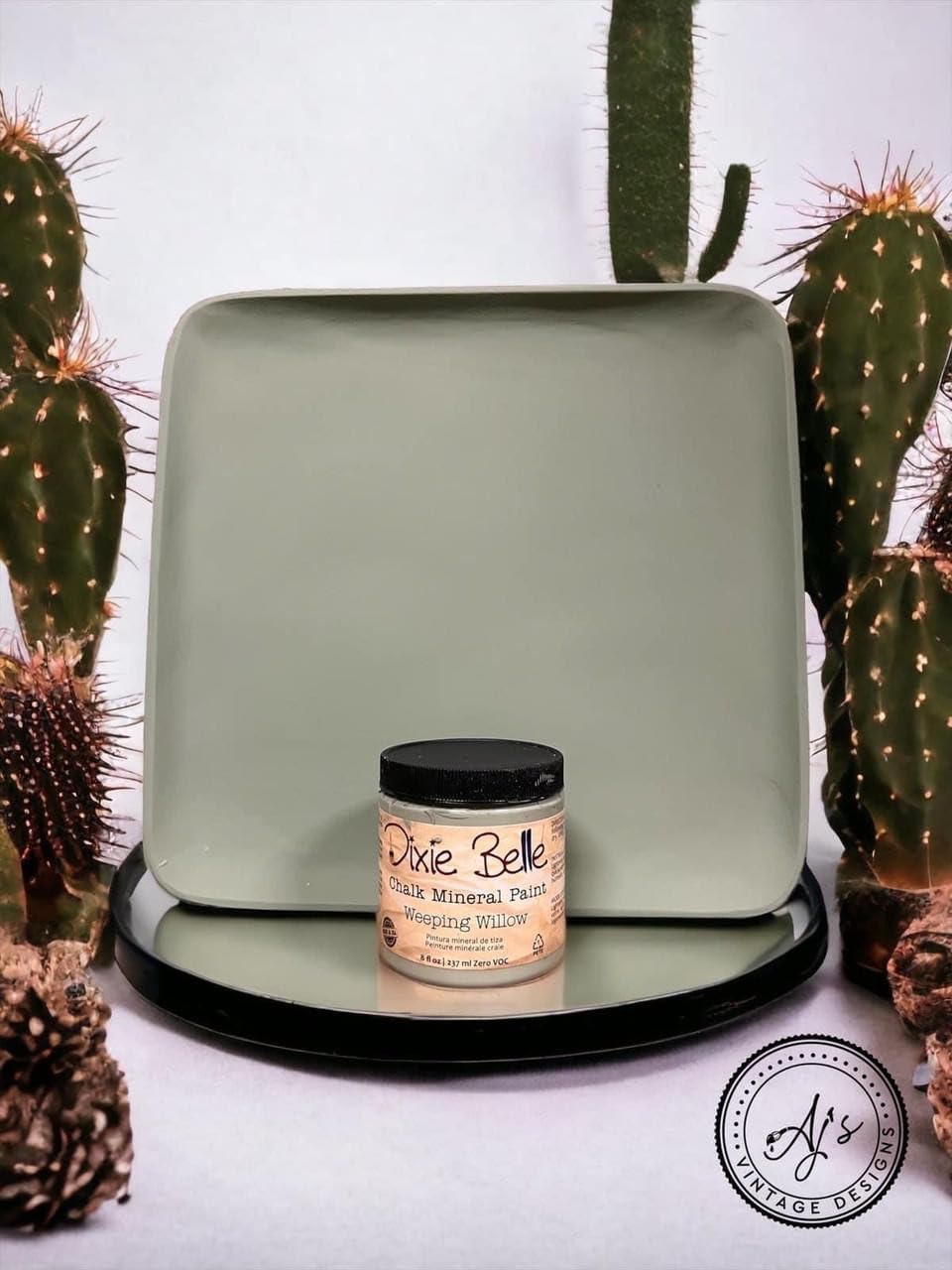 Dixie Belle Paint Company Chalk Finish Furniture Paint Weeping Willow 4oz Matte Soft Green J39498