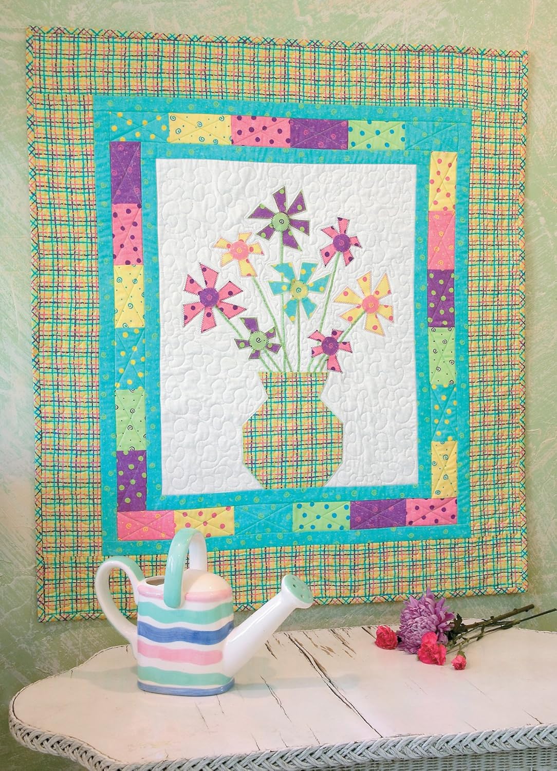 McCall's Quilting Wall Quilts Easy Patterns for Year-Round Decorating P754542