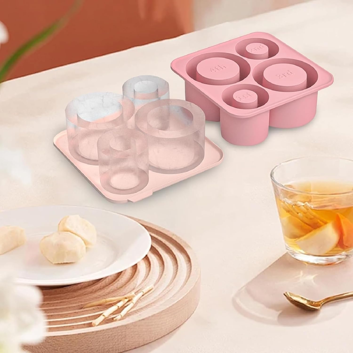Silicone Ice Cube Tray with Lid for 40 oz Tumbler O6363