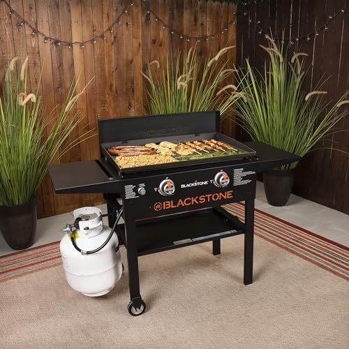 Blackstone 28" Griddle Hard Cover, Powder Coated Steel Y35562