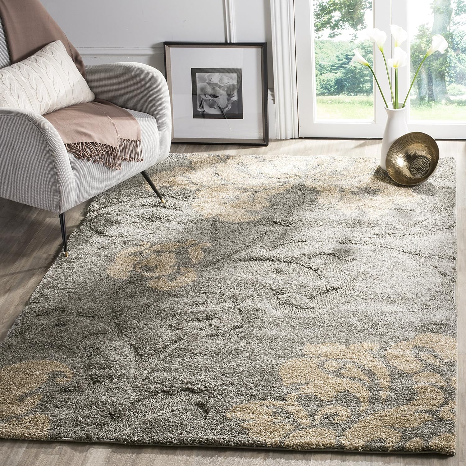 SAFAVIEH Florida Shag Collection Area Rug - 8'6" x 12', Grey & Beige, Floral Design, Non-Shedding & Easy Care, 1.2-inch Thick Ideal for High Traffic Areas in Living Room, Bedroom (SG458-8013)