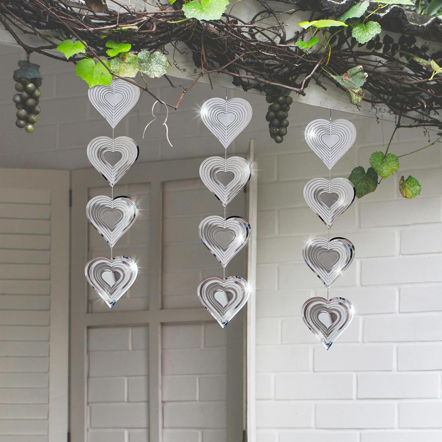 Metal Bird Scare Devices Outdoor, Double-Sided Reflectors, Heart Wind Spinners for Yard Garden Decor R883501