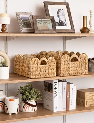 StorageWorks Scalloped Wicker Basket with Handles, Set of 2 G24543